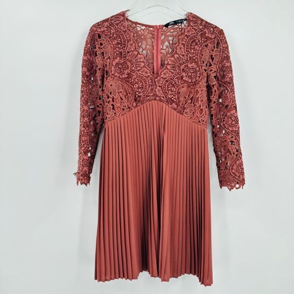 Zara Size Small Terracotta Lace Pleated Guipure Mini Dress Blogger Favorite - Picture 3 of 7
